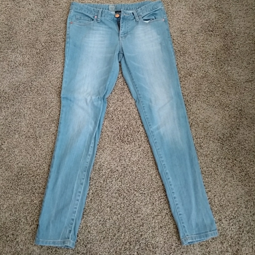 Mossimo Denim Jean Capris